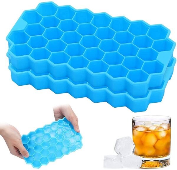 61VDidpB1YL._SL1000.jpg Flexible Silicone Ice Cube Tray, 37 Small Cubes , Fridge Use