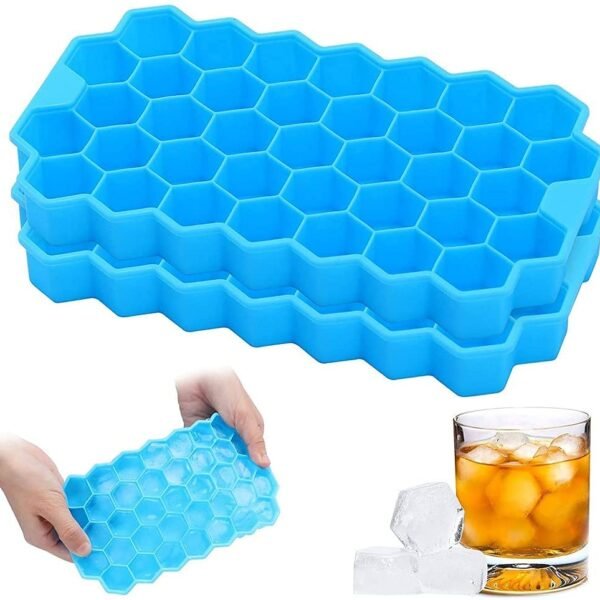 61VDidpB1YL._SL1000.jpg Flexible Silicone Ice Cube Tray, 37 Small Cubes , Fridge Use