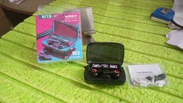 62422887-77c6-41a8-81e5-24aceff79691.jpg Wireless M19 Bluetooth Headphones True Wireless Airbuds