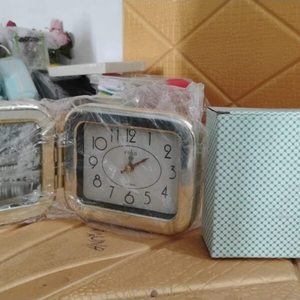 638c5ea3-8c6f-4c77-a3f6-fe89bc7c5355.jpg Plastic Foldable Desk Clock (1 Pc / With Box)