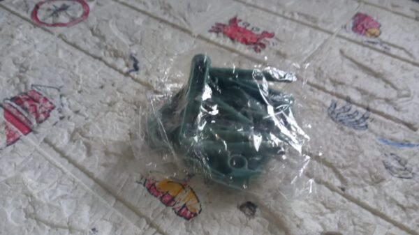 Mini Chair Phone Holder for All Mobile Phones (1 Pc)