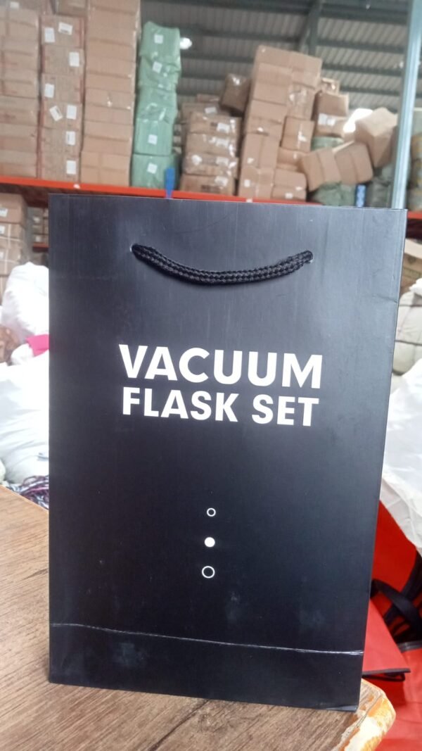 65586d35-dbe2-4a79-a63b-deb88bdbf89d_25a2cb29-b56a-4415-9042-a763da7be7e1.jpg Stainless Steel Vacuum Flask Set (500ml)