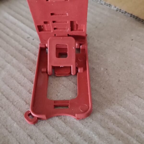 65628406-fe33-4fe8-aaa5-b0bca7a9b362.jpg Universal Portable Foldable Holder Stand For Mobile