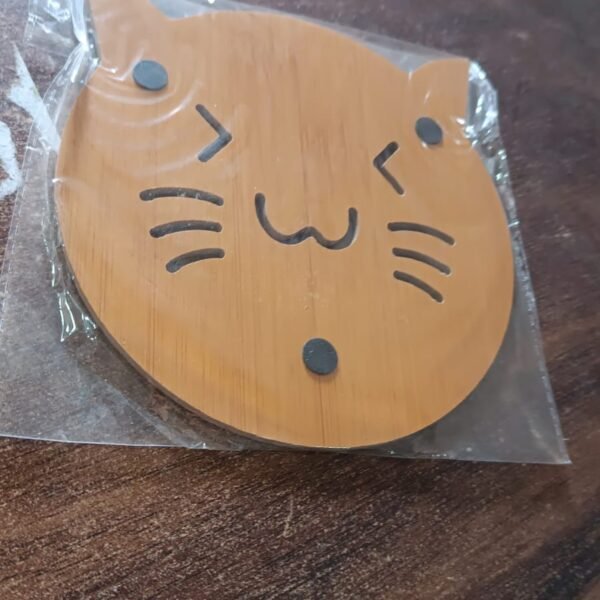 6607ff04-52d2-4e81-96d8-41510db3805f.jpg Square Bamboo Wood Table Place mat Hot Pot Cup Mat Tea Coaster(14×14 Cm / 1 Pc)