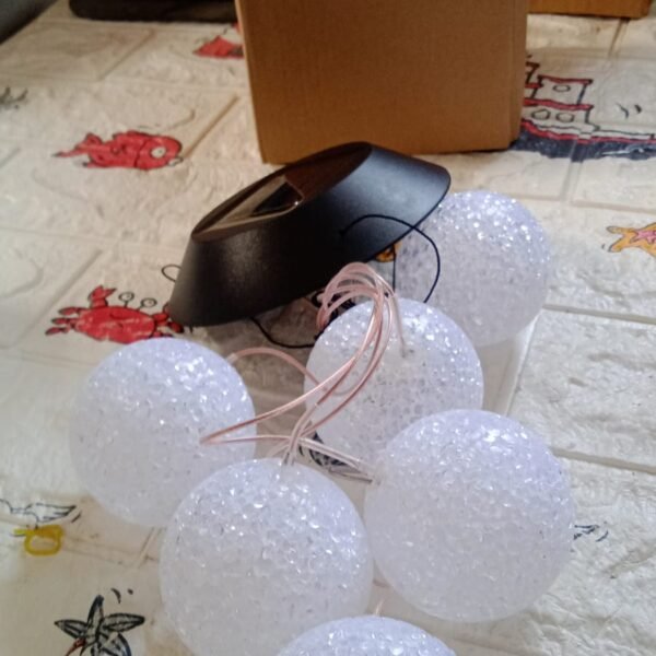 Solar Crystal Ball Color Changing LED Hanging Light for Patio Yard Garden