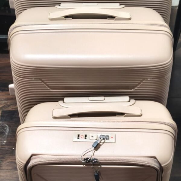 66b9e478-1490-423d-a8bc-1107517bb585.jpg Hard-Shell Trolley Luggage Bag (Set of 3-pice / Mix Color)