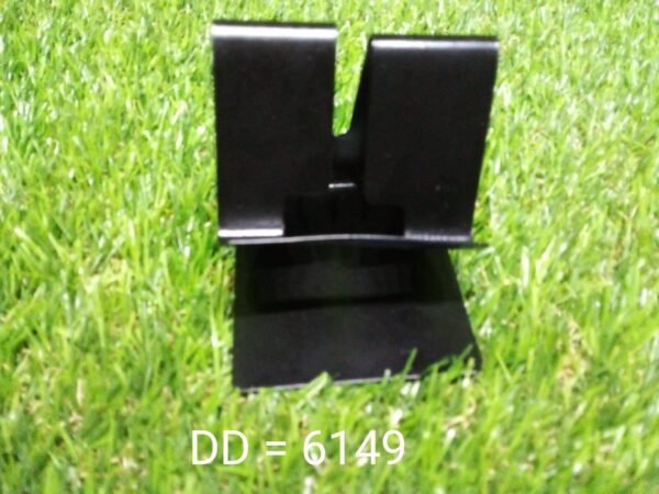 695b899c-f1d6-41db-ba10-708f10c94a8a.jpg Mobile Metal Stand widely used to give a stand