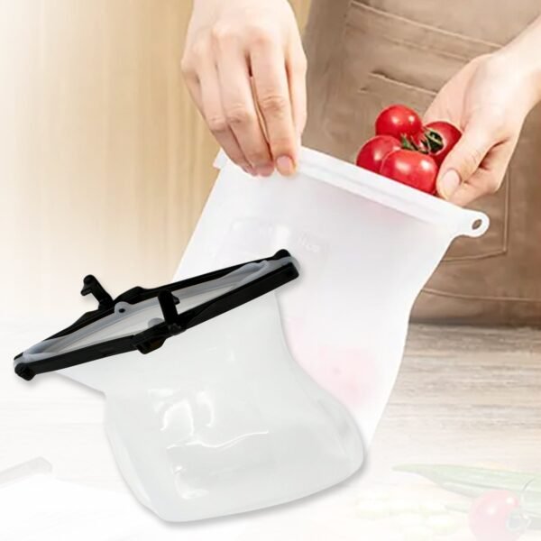 Silicone Food Bag – Leakproof, Flat Bottom, BPA-Free, Microwave & Dishwasher Safe
