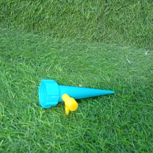Plant Watering Spikes Sprinkler self Watering Spikes Water dripper for Plants