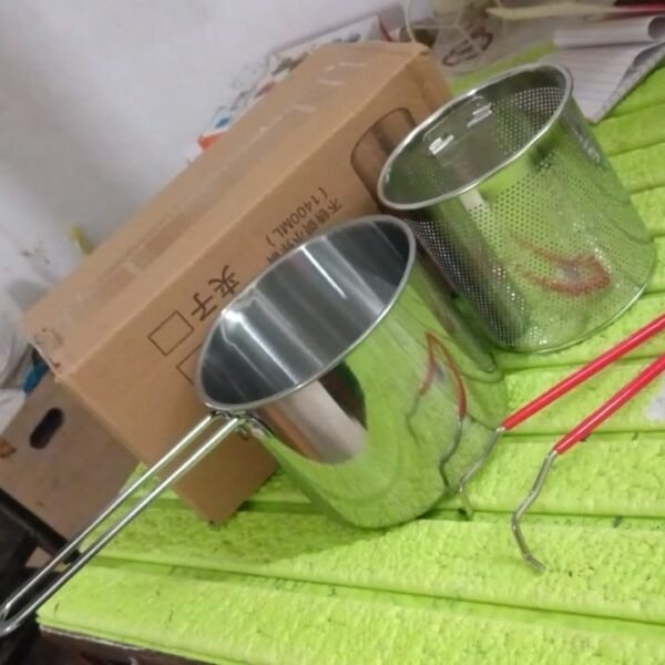 6aacdbcc-4f68-431f-917d-25e3cb54054b.jpg Small Deep Frying Pot With Strainer Basket (2 Pc Set / 1200 ML))