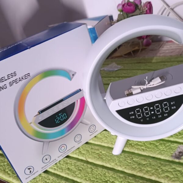 6cc25b2c-0481-49b5-bdcc-74055935eab2.jpg G Lamp Speaker - 3-in-1 Bluetooth Speaker with Fast Wireless Charging (1 Pc)