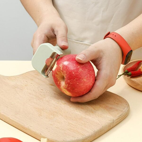6image_143dd125-df92-443e-b375-415db491b6c4.jpg 4 in 1 Handheld Electric Vegetable Cutter Set