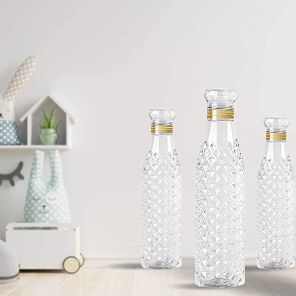 6image_5bde5e59-5f45-4791-8362-90aa4b5ece5c.jpg Dimond Cut Water Bottle used by kids