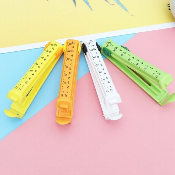 4-Piece Food Sealing Clips – Securely Seal Packaged Foods & Prevent Contamination