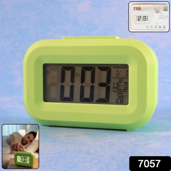 Digital Alarm Clock with Clear Display (1 Pc)