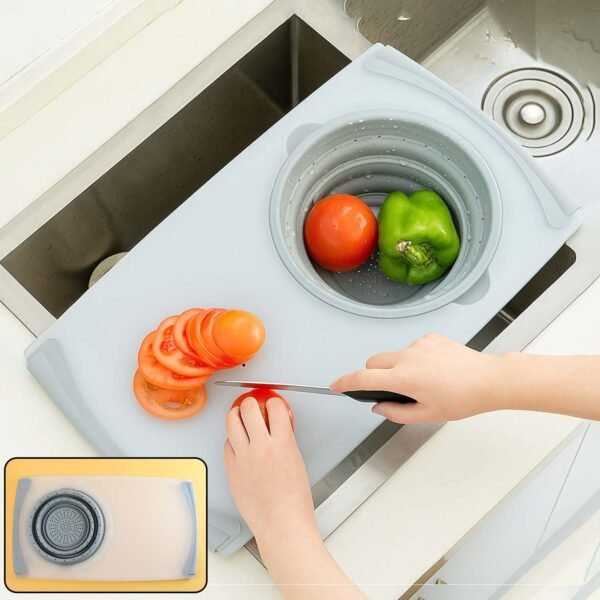 2 in 1 Over-Sink Cutting Board with Built-In Collapsible Strainer (50 x 28 Cm)