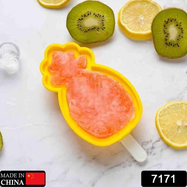 7171.jpg Pineapple Shape sicle Molds - Silicone Ice Candy Cream Mould, DIY Ice Kitchen tool