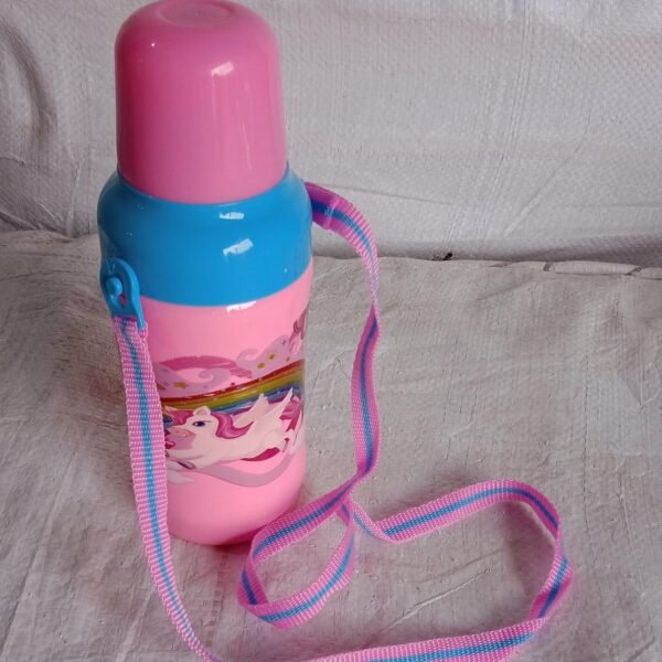 500ml Insulated Sports Water Bottle with Dori & Straw: Leakproof, BPA-Free, Kids