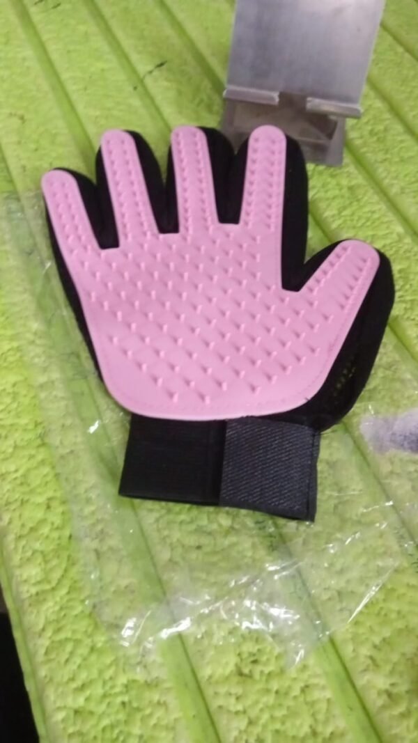 76e9850a-f85d-420d-b324-4a19d93e3e2e_27c197bd-3b08-4fbd-90c4-1f5b29d432e2.jpg Pink Gloves, Gloves Bathing Tool (1 Pc)