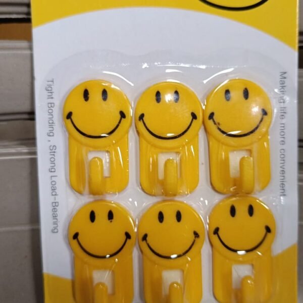 Plastic Self-Adhesive Smiley Face Hooks, 1 Kg Load Capacity (6pcs)