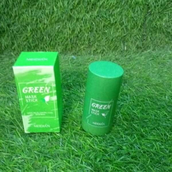 786a82be-5d3c-428d-9c07-64de15bcd3ea.jpg Green Tea Purifying Clay Stick Mask for Acne & Oil Control