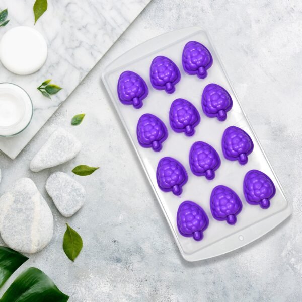 Mix design Ice Trays Freezer with Easy to Release Flexible Silicone shape ice cavity