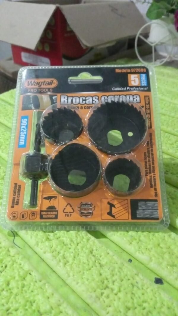 7bad2eaf-ca1c-4c29-bb3e-f33cabd570d1.jpg 32 / 38 / 44 / 54 mm Hole Saw Cutter with Mandrel 32-54 mm (5 Pcs Set)