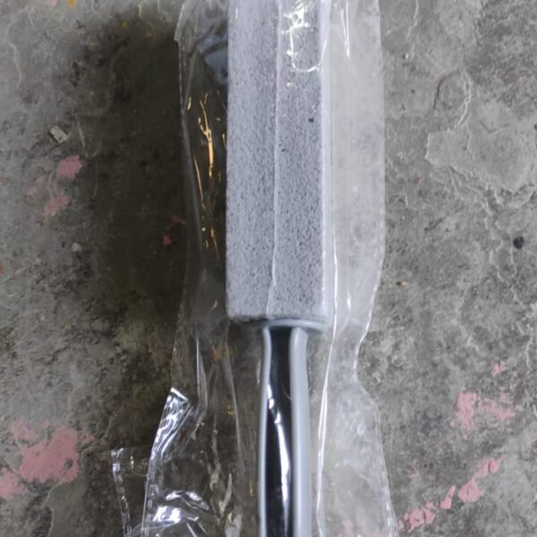 7d044099-3526-4aa6-b18c-b98bb14d243c.jpg Pumice Stone Toilet Clean Brush with Handle (24 Cm / 1 Pc)