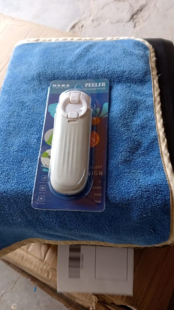 806d25dc-b374-4d17-9de6-ff9f724ca3b0.jpg Dual-Use Knife and Peeler, 2-in-1 Stainless Steel Blades Wiith case (1 Pc)