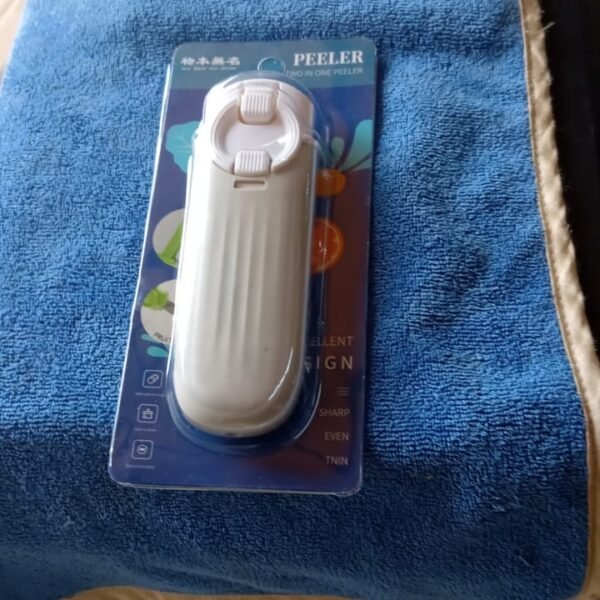 806d25dc-b374-4d17-9de6-ff9f724ca3b0.jpg Dual-Use Knife and Peeler, 2-in-1 Stainless Steel Blades Wiith case (1 Pc)