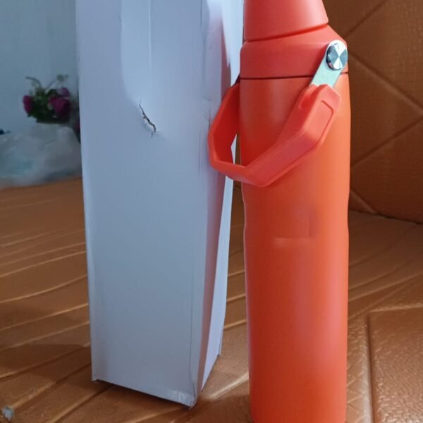 82a50e62-f969-4718-a8cd-3d709fbe438c.jpg Water Bottle – Insulated Stainless Steel Bottle