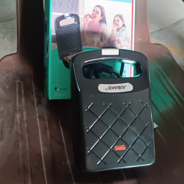 Sandwich Maker Makes Sandwich Non-Stick Plates (1 Pc / 500w)