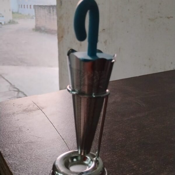 85ebb6ad-4f9f-4ea2-8edc-7a495d968367.jpg Reusable Cute Umbrella Tea Strainer With Tray / Stand (1 Pc)