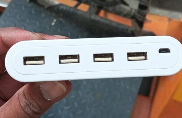 4in1 hub is USB For Pen drive, Mouse, Keyboards, Camera, Mobile, (1 pc)