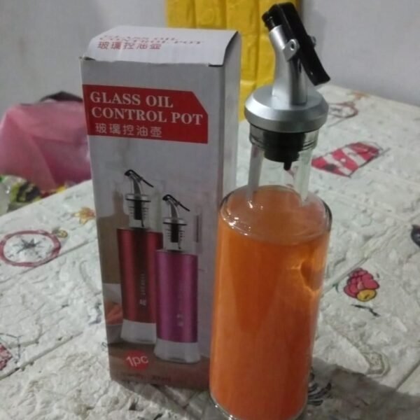 8823975b-5df5-43f4-807a-2ca767d23645.jpg Olive Oil Dispenser – Leakproof Glass Bottle with Non-Drip Spout (300 ML)