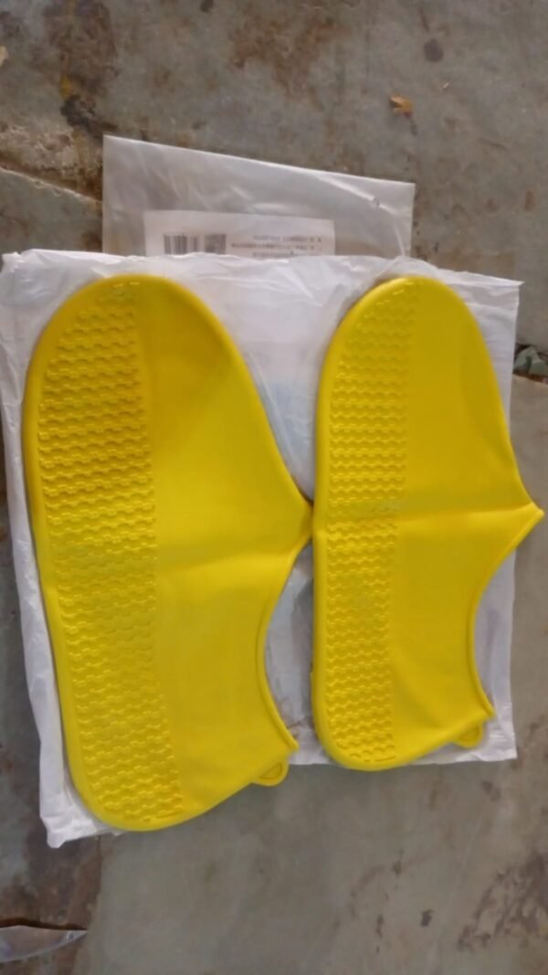 890cdb16-4d90-4571-bdb5-646fc5fa80fc.jpg Non Slip Silicone Rain Reusable Waterproof Foldable Boot Shoe Cover XL 1 Pair Mix