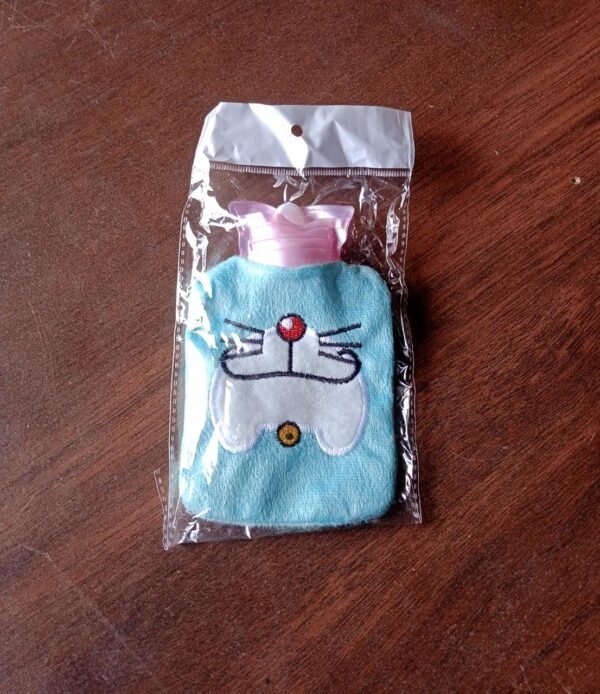 8_2a031144-b077-4ee8-9f47-61460f2a4b4e.jpg 1 Pc Doremon Cartoon small Hot Water Bag with Cove