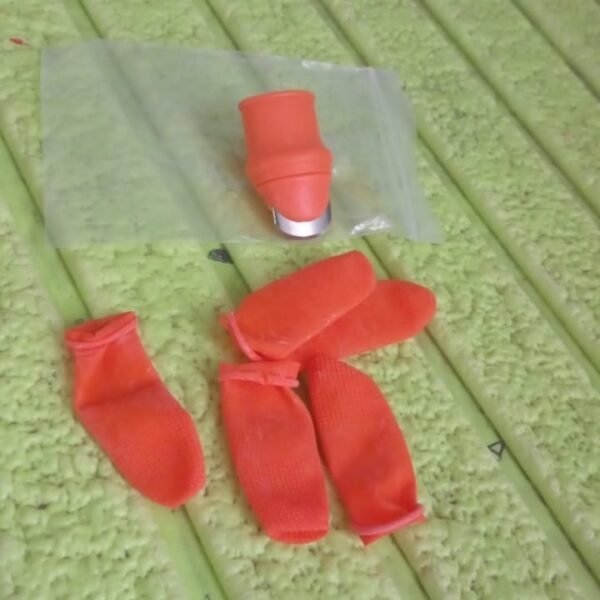 8b3a1a82-a994-410f-a3f4-a04a16e06fef.jpg Thumb Knife 4 Finger Cutter Kitchen Knife Set (Set of 1)