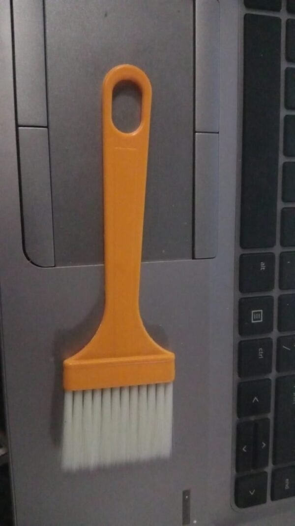 8baea3a0-c758-4480-b533-08ac3ca36a31.jpg Silicone Basting Brush for Cooking Pastry BBQ & Baking (1 Pc)