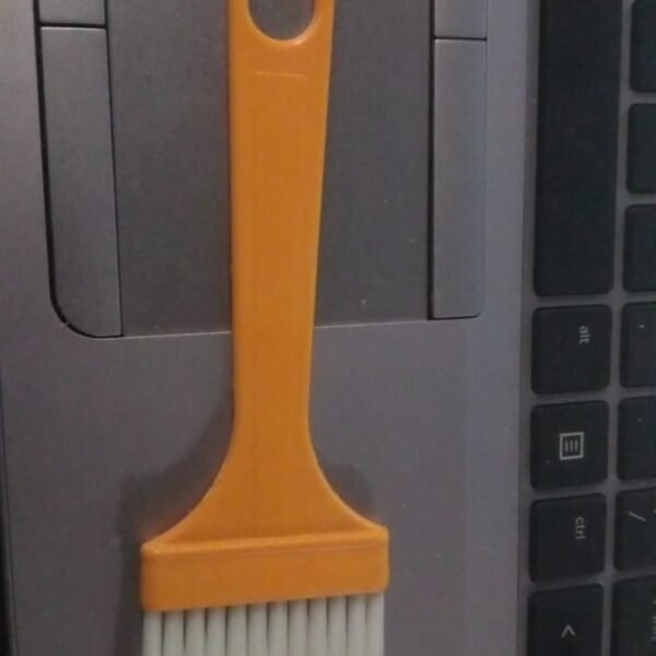 8baea3a0-c758-4480-b533-08ac3ca36a31.jpg Silicone Basting Brush for Cooking Pastry BBQ & Baking (1 Pc)