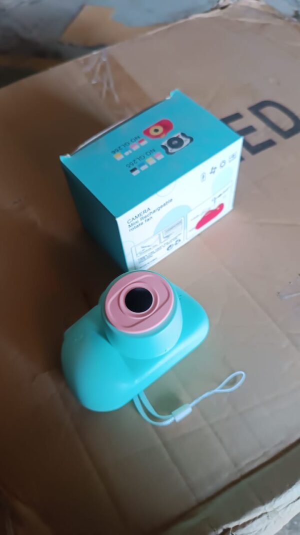 91478d8c-9934-462c-9479-c2ccf19b4c5b.jpg Portable Mini Camera-Shaped Handheld Fan