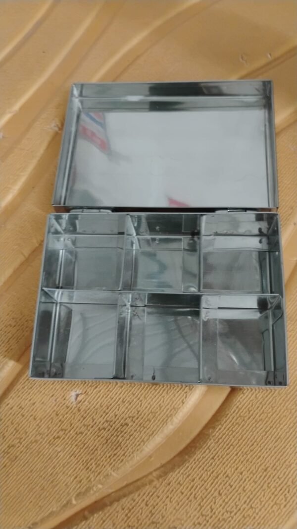 92cd7206-6c29-4fe5-9c2e-bd6dacf93e53.jpg Multipurpose Stainless Steel Jewelry Storage Organizer Box 6 Compartments (1 Pc)