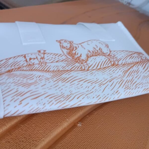 937e8383-356f-4fde-b009-e73692bd68a2.jpg Insulated Thermal Lunch Bag (1 Pc)