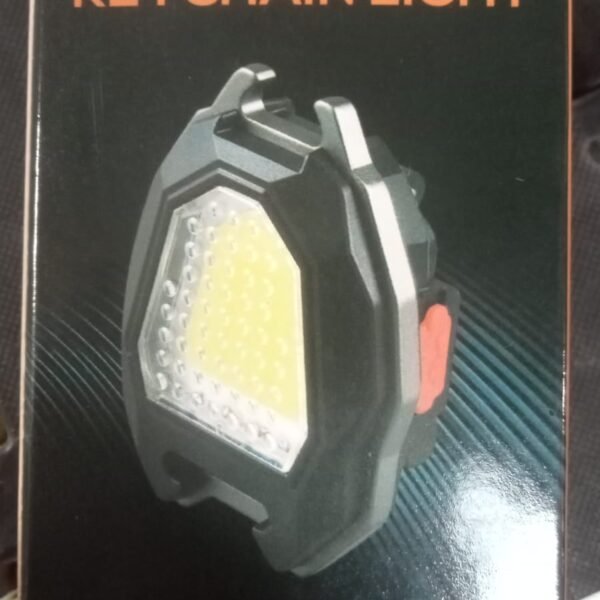 9401b388-01b6-4868-921e-9fd4278ea633_b35605d3-6d92-4fae-a2e1-8c35d7f65461.jpg Triangular Camping Flashlight with Lighter – 6 Modes, 3 Colors, Waterproof