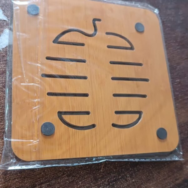 9486ab69-11ac-491c-bc0c-b2516fdf4ca8.jpg Square Bamboo Wood Table Place mat Hot Pot Cup Mat Tea Coaster(14×14 Cm / 1 Pc)