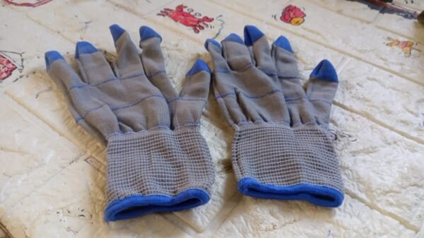 Small 1 Pair Cut Resistant Gloves Anti Cut Gloves Heat Resistant, Nylon Gloves