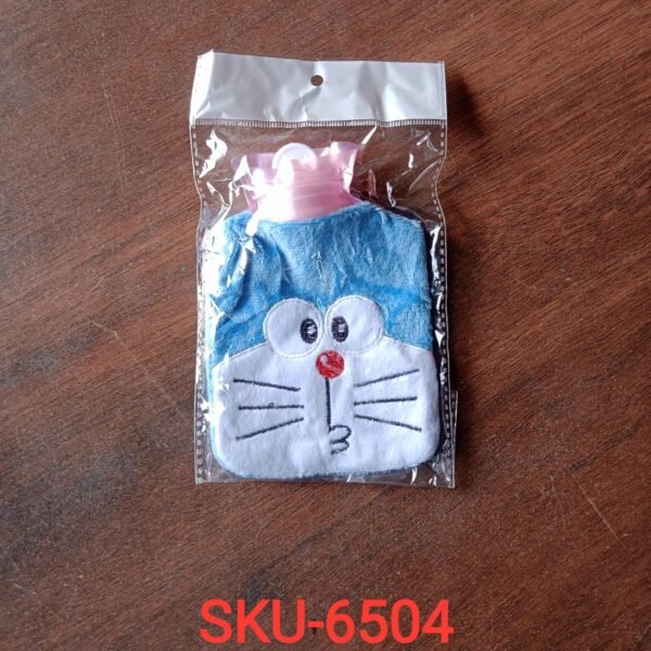 9ed8909a-99fb-4cb0-8b92-75de3f09bdcd_94ffbf40-846a-4f0f-976c-e1a71e091648.jpg Doremon Hot Water Bag for Pain Relief & Warmth with Cover