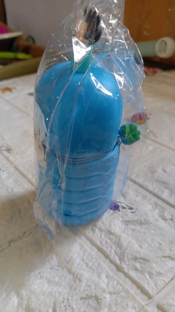 9fb3e78a-cdda-4f3c-bb87-69c37883bb7f.jpg Silicone Telescopic Pencil Case – Large Capacity Zipper Case for School & Office