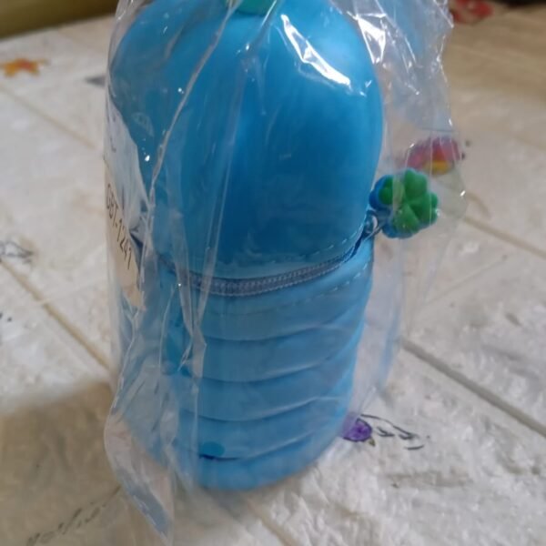 9fb3e78a-cdda-4f3c-bb87-69c37883bb7f.jpg Silicone Telescopic Pencil Case – Large Capacity Zipper Case for School & Office