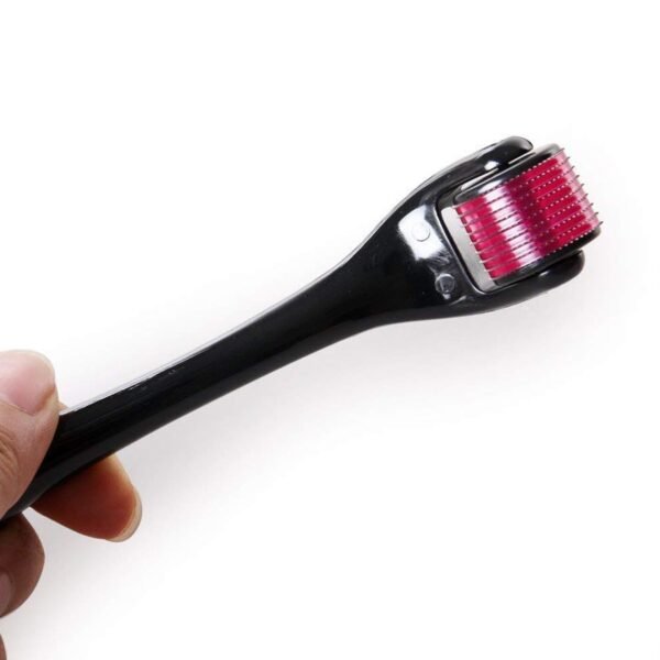 Derma Roller Anti Ageing Facial Scrubs & Polishes Scar Removal Hair Regrowth (0.75mm)